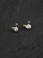 FISHTAIL TIDE · Baroque Pearl Stud Earrings