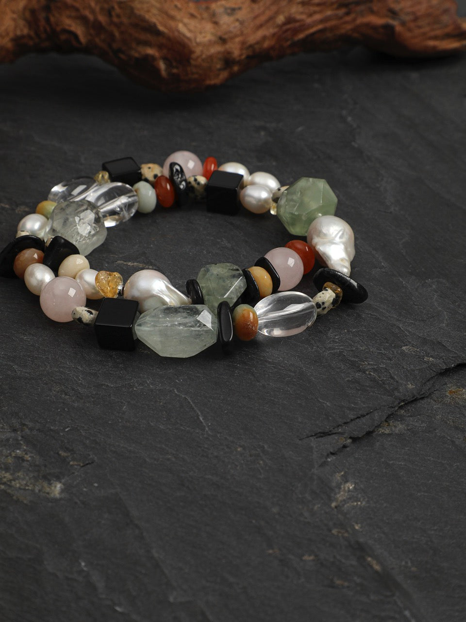 WILDERNESS ESSENCE · Green Quartz & Prehnite Necklace