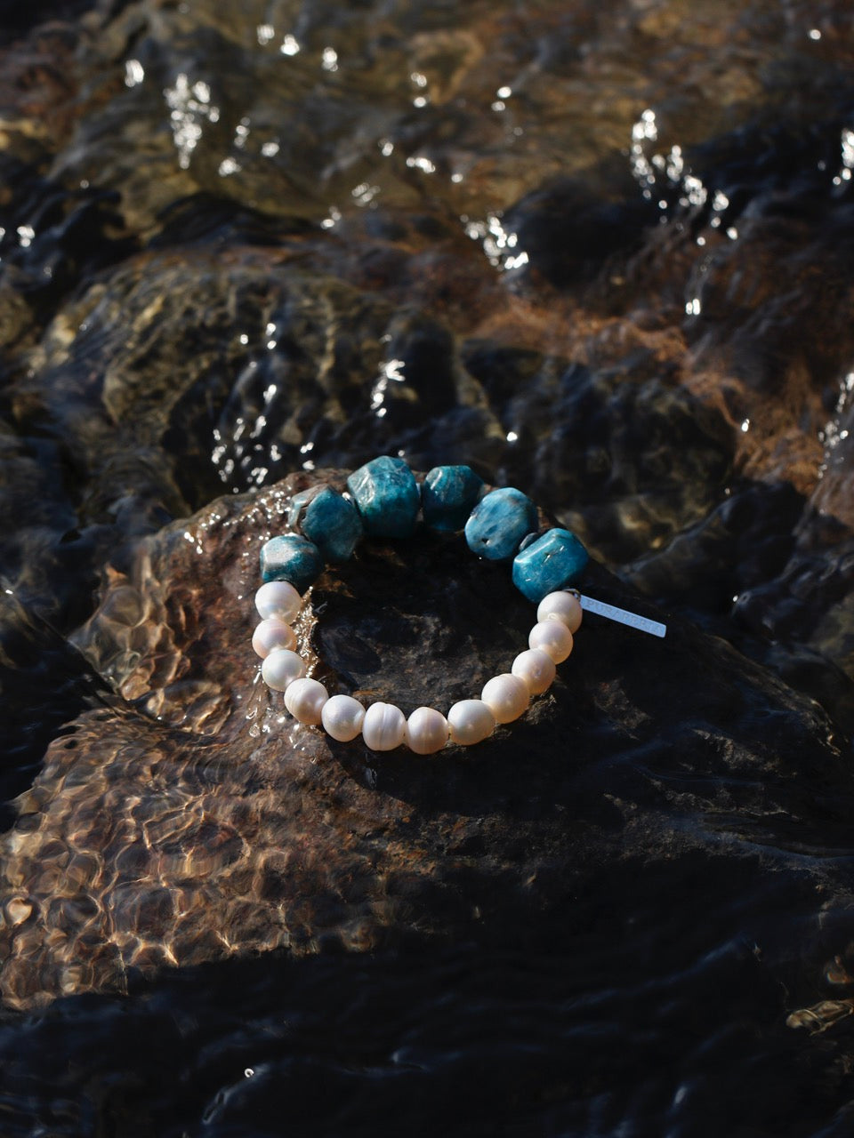 DEPTH RIPPLE · Blue Apatite & Pearl Bracelet