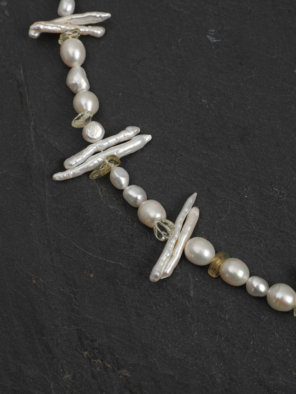GOLDEN HARVEST · Citrine & Baroque Pearl Necklace