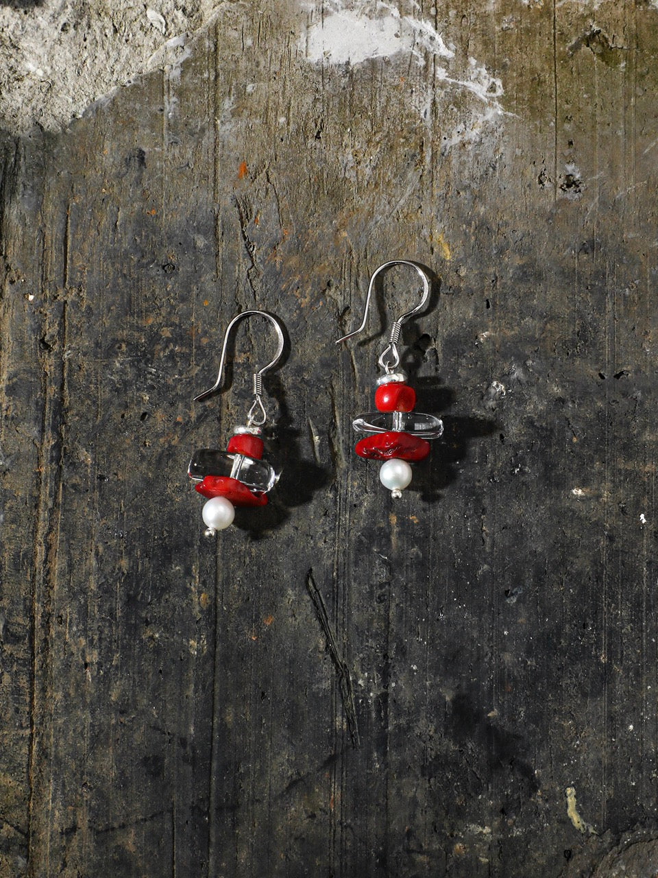 CRIMSON CRAG · Red Fragment & Crystal Tooth Earrings
