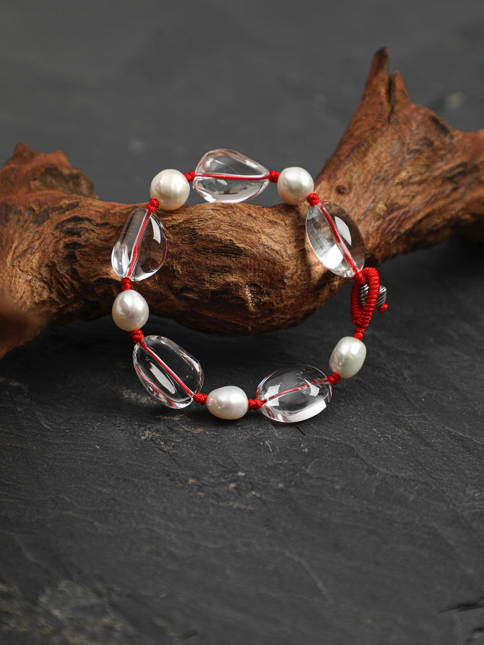RED LATITUDE · Clear Quartz & Pearl Bracelet
