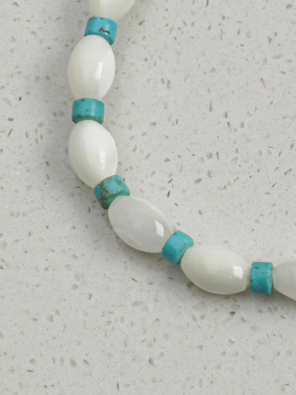 PALE TIDEMARK · Shell & Turquoise Bracelet