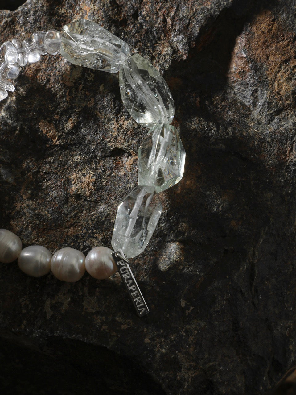 MOSS & ICE · Green Crystal & Pearl Bracelet