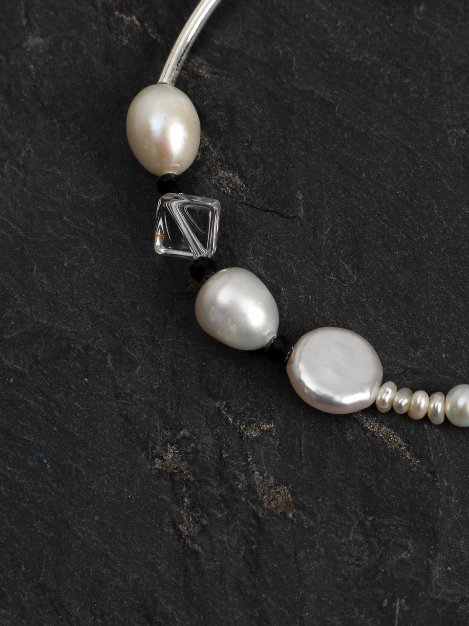 STARK WAVE · Clear Quartz & Pearl Bracelet