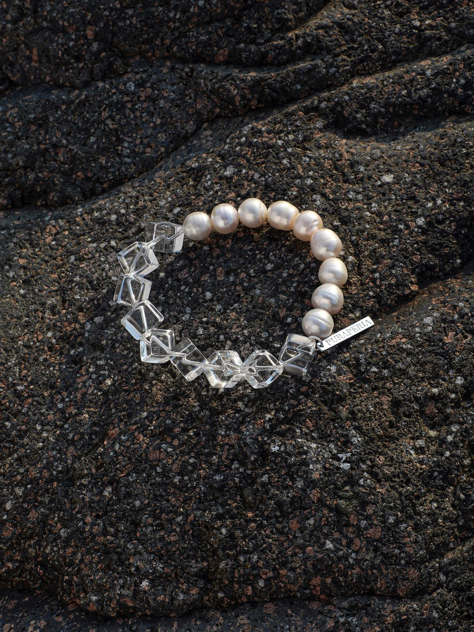 FROST MATRIX · Pearl & Clear Quartz Bracelet