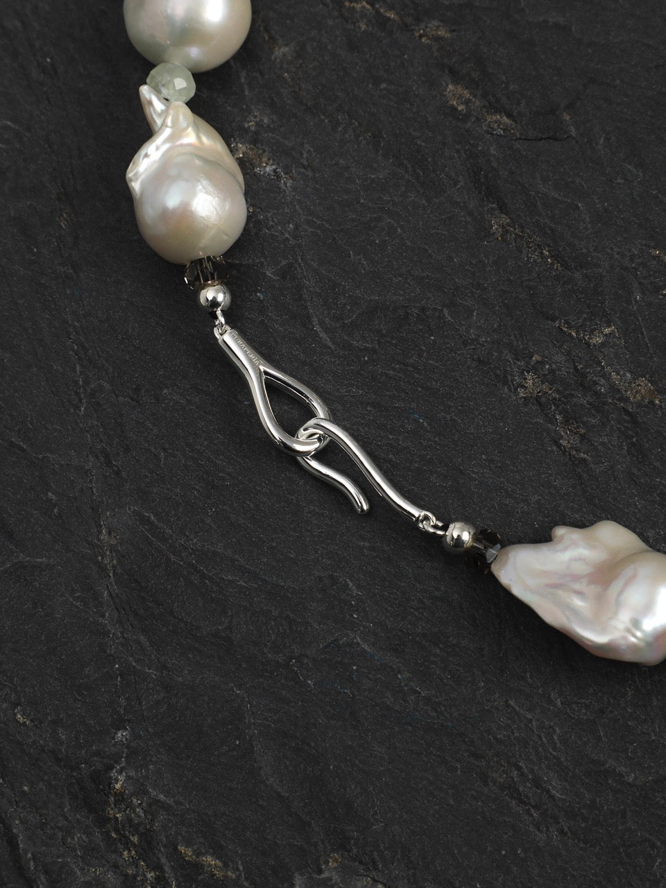 SPLENDID VINE · Multi-Stone Necklace