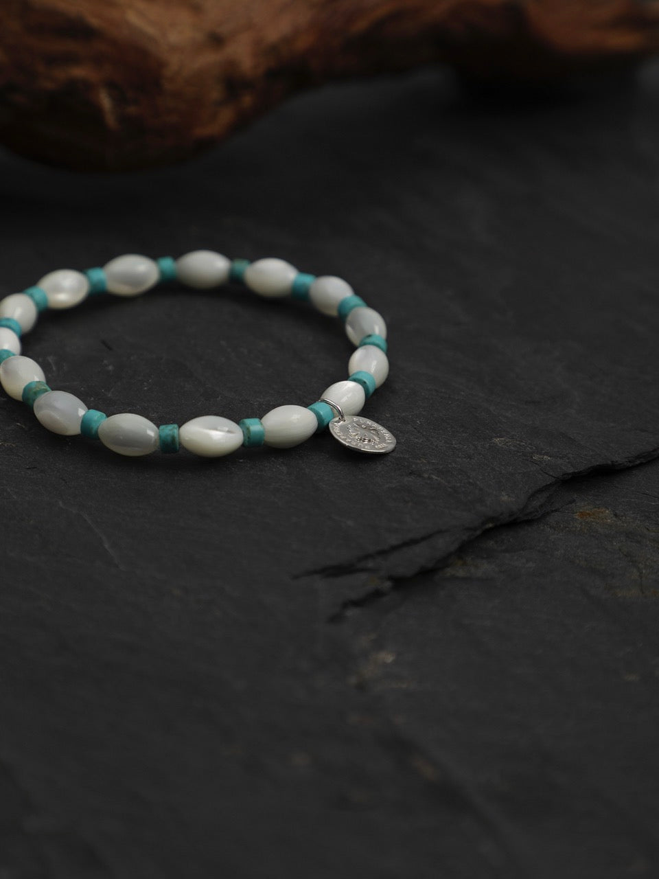 PALE TIDEMARK · Shell & Turquoise Bracelet